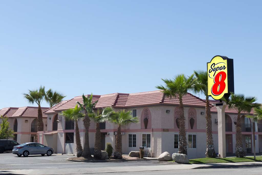 National 9 Inn Buttonwillow Exterior photo